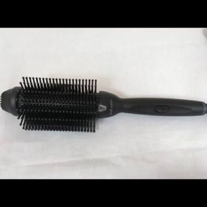 Jose Eber 4 in 1 Brush